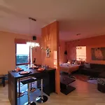 Solarisstudioapartments Near The Airport