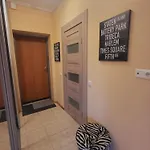 Solarisstudioapartments Near The Airport דירה