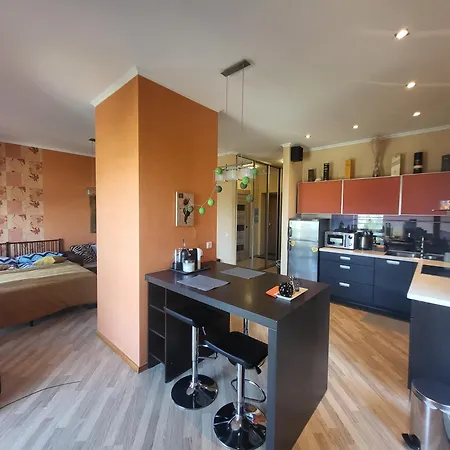 아파트 Solarisstudioapartments Near The Airport *