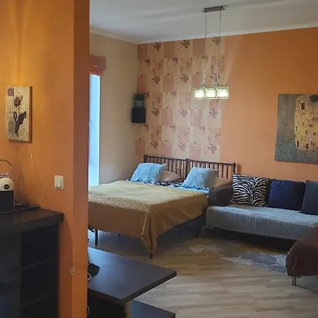 아파트 Solarisstudioapartments Near The Airport *