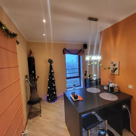 아파트 Solarisstudioapartments Near The Airport