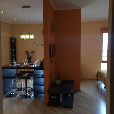 Solarisstudioapartments Near The Airport Appartement