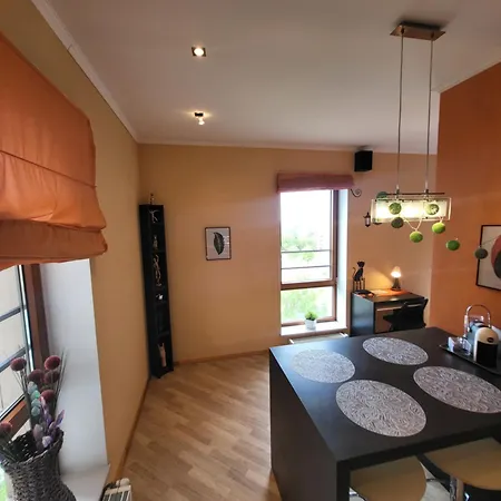 아파트 Solarisstudioapartments Near The Airport