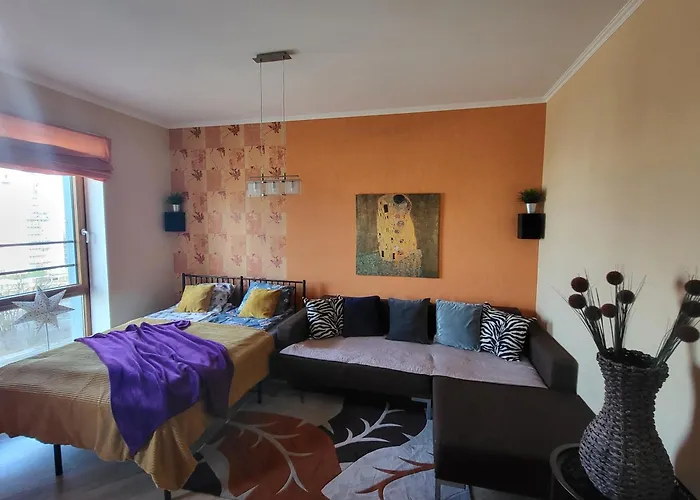 Solarisstudioapartments Near The Airport Апартаменты