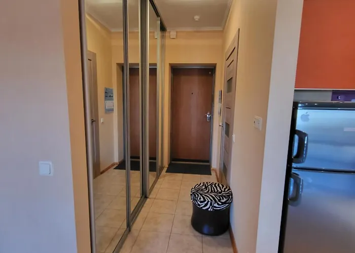 Апартаменты Solarisstudioapartments Near The Airport