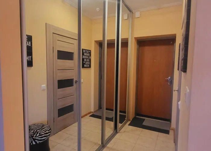 Апартаменты Solarisstudioapartments Near The Airport