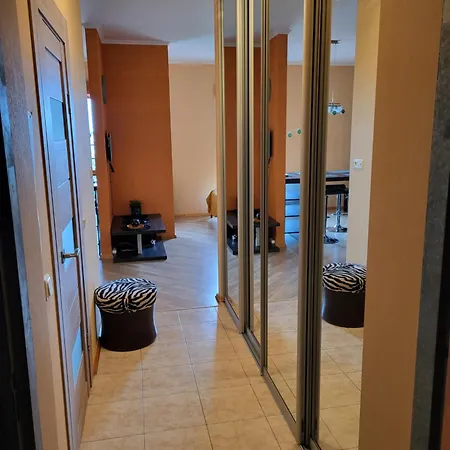 Solarisstudioapartments Near The Airport