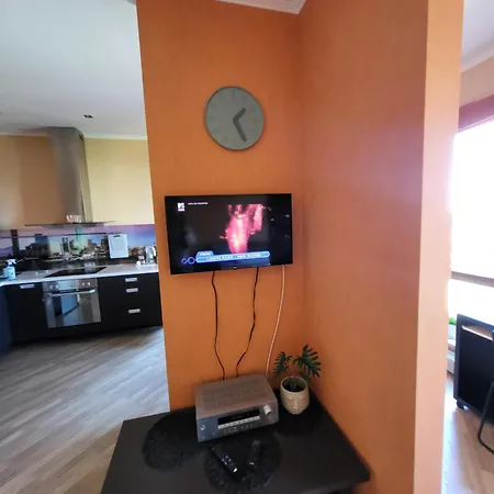 Solarisstudioapartments Near The Airport Apartament