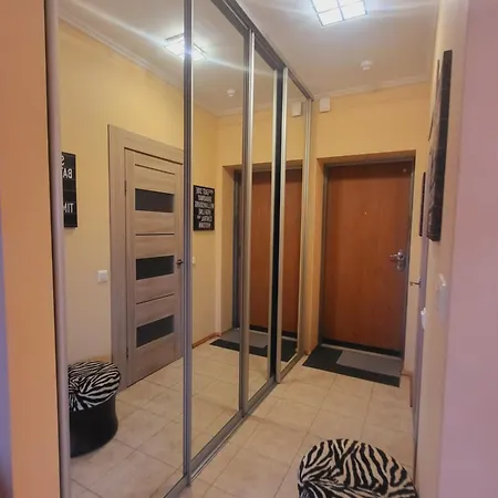 公寓 Solarisstudioapartments Near The Airport